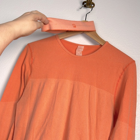 Fabletics Long Sleeve Seemless Coral Athletic Top and matching headband Large - Picture 3 of 17